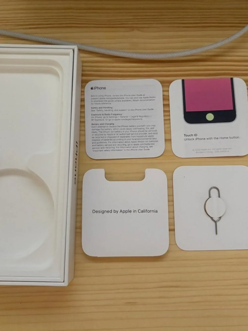 Apple iPhone SE 64GB Excelent Condition